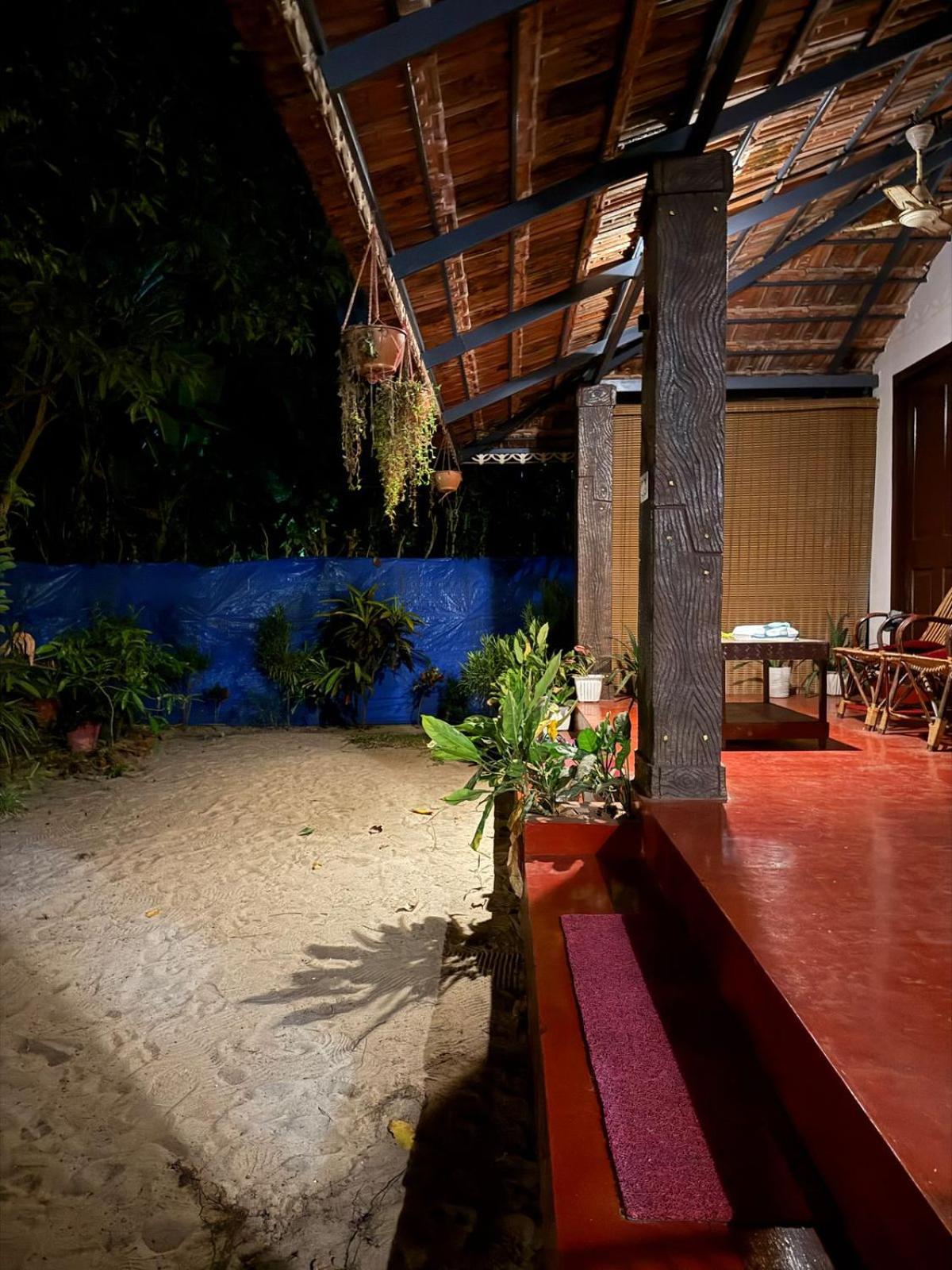 Marari Adonis Beach Villa マラリクラム エクステリア 写真